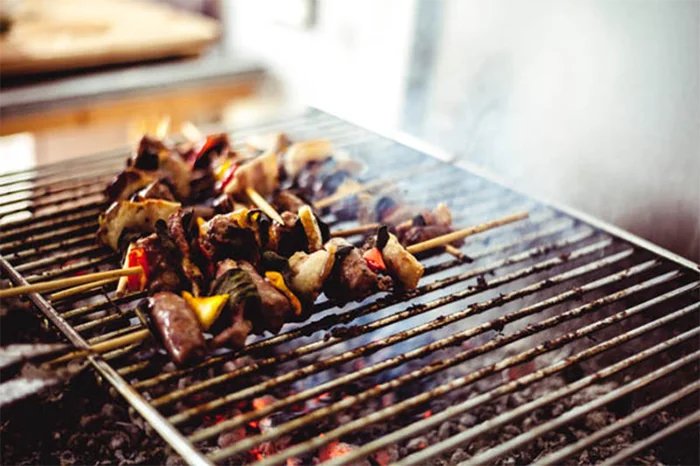 BBQ boot 2 700x466