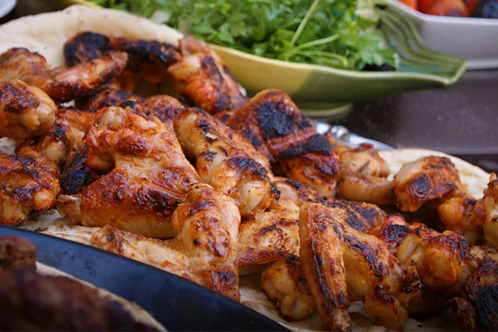 Verjaardagsfeest op een BBQ-boot in Amsterdam